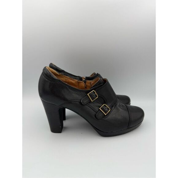 Clarks Flyrt Fancy Womens Black Monk Strap Leather Heel Ankle Booties Size 10 - Picture 8 of 9